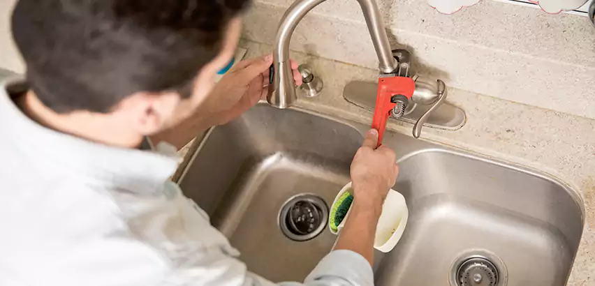 Faucet Repair in Clovis
